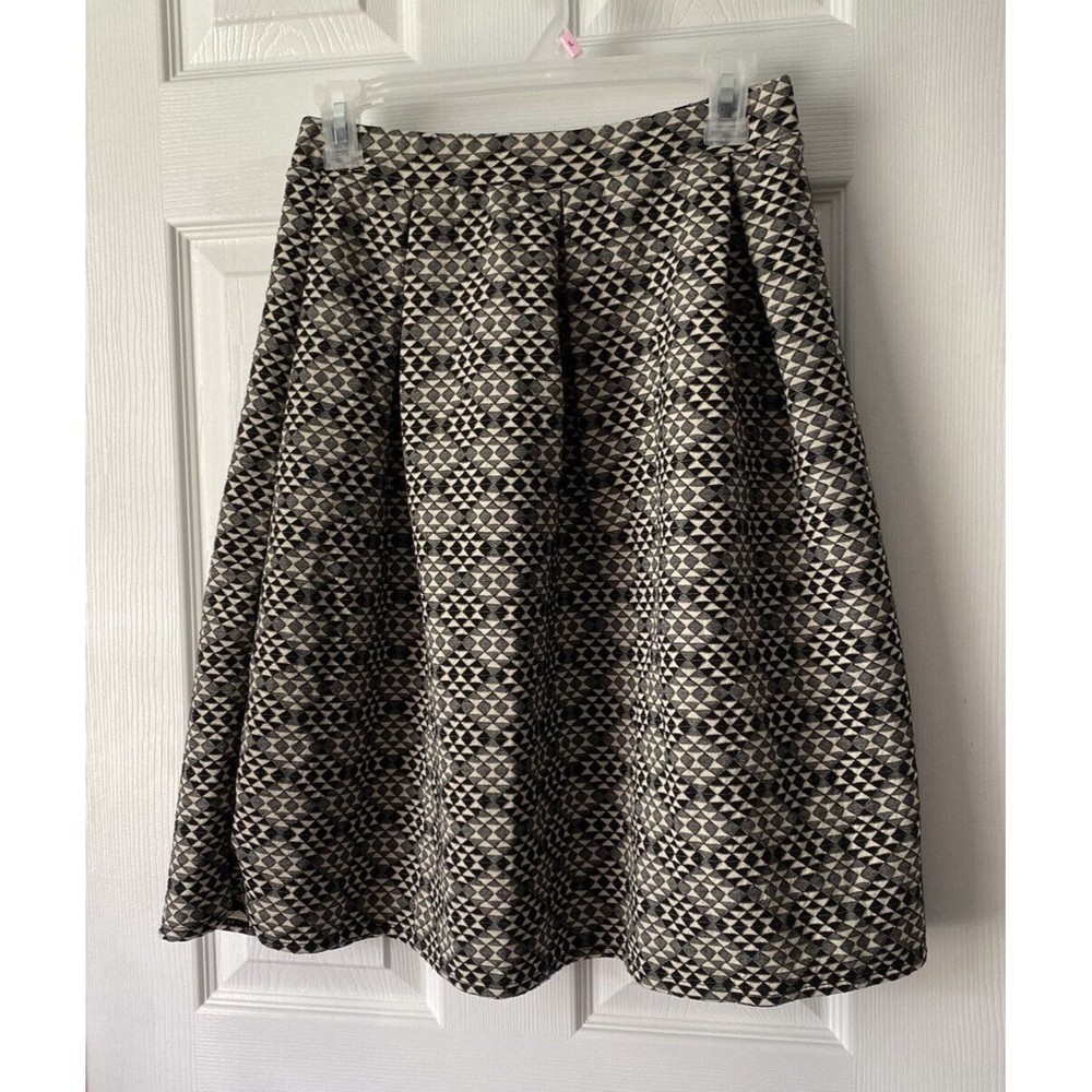 Joe B. Women's Midi Skirt Size Medium Geometric Graphic Polyester Midi A- Line